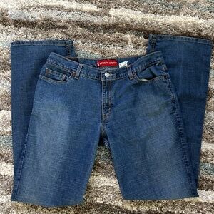 Levi’s 518 super low stretch bootcut jeanss size 13R